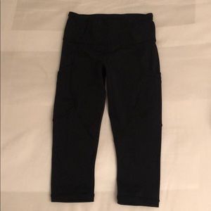 Lululemon crop pants